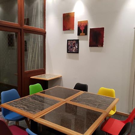 Espace Douffet - Un Havre De Paix En Pleine Ville เลียจ ภายนอก รูปภาพ